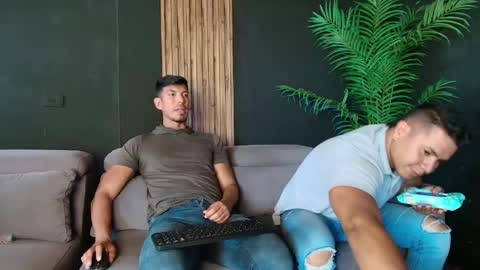 thestraightroom online show from 04/17/26, 07:39