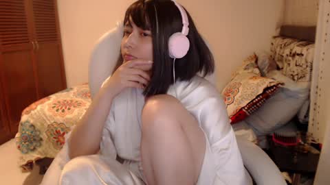 Mai online show from 01/16/25, 06:25