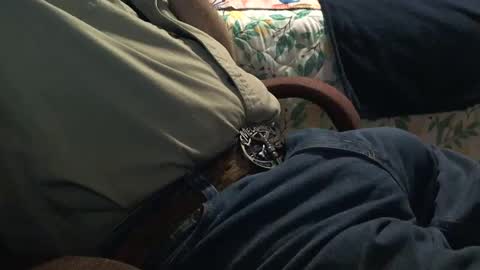 Snapshot of thetnguy chatting on 12/15/24, 04:18 thetnguy online show from 12/15/24, 04:18