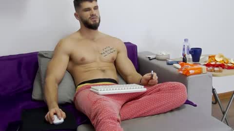 TheTop online show from 12/10/24, 08:16