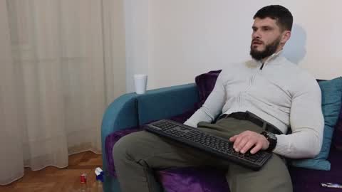 TheTop online show from 12/20/24, 05:40