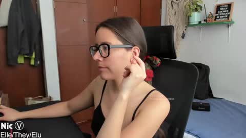 Nicole online show from 01/14/26, 03:17