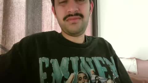 Snapshot of thewildtonguee chatting on 02/14/25, 11:31 TheWildTongue online show from 02/14/25, 11:31