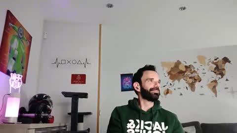 Snapshot of thewitcher69_ chatting on 09/27/25, 06:02 thewitcher69_ online show from 09/27/25, 06:02