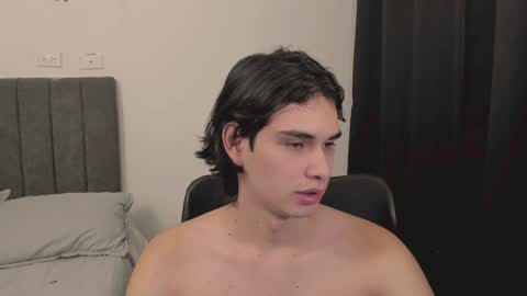 Snapshot of thiaan__ chatting on 12/31/24, 01:08 thiaan__ online show from 12/31/24, 01:08