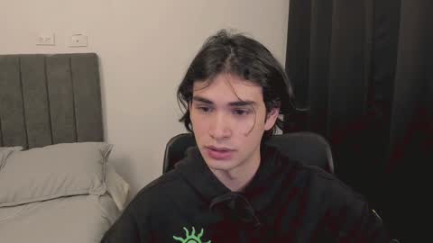 Snapshot of thiaan__ chatting on 01/10/25, 12:59 thiaan__ online show from 01/10/25, 12:59