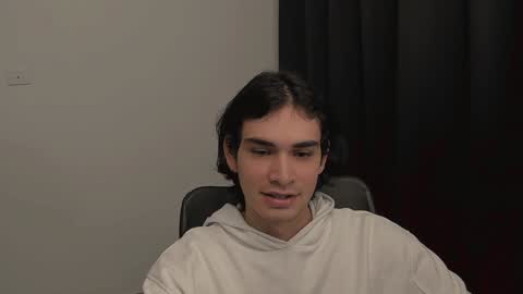 Snapshot of thiaan__ chatting on 02/04/25, 04:15 thiaan__ online show from 02/04/25, 04:15