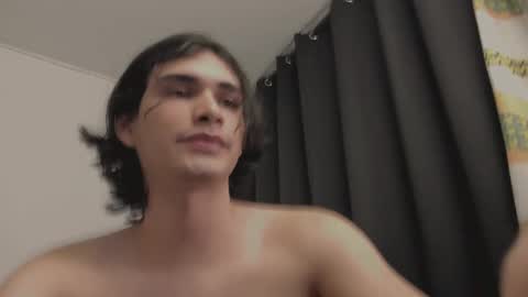 Snapshot of thiaan__ chatting on 02/28/25, 06:10 thiaan__ online show from 02/28/25, 06:10