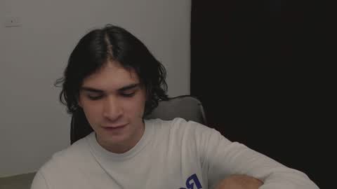 Snapshot of thiaan__ chatting on 03/09/25, 06:06 thiaan__ online show from 03/09/25, 06:06