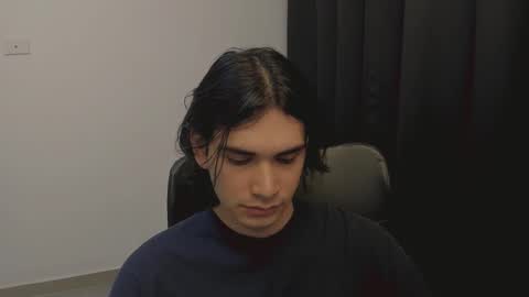 Snapshot of thiaan__ chatting on 03/10/25, 01:01 thiaan__ online show from 03/10/25, 01:01