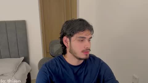 Snapshot of thiaan__ chatting on 09/28/25, 04:07 thiaan__ online show from 09/28/25, 04:07