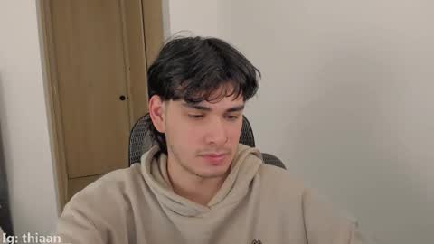 thiaan__ online show from 11/28/25, 10:56