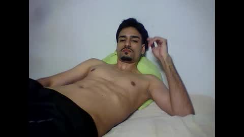 Snapshot of thiago22bk chatting on 10/01/25, 04:40 thiago22bk online show from 10/01/25, 04:40