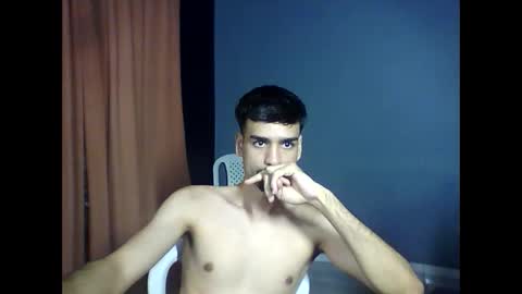 Snapshot of thiago22bk chatting on 11/25/25, 03:28 thiago22bk online show from 11/25/25, 03:28