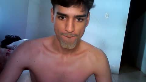 Snapshot of thiago22bk chatting on 12/15/25, 02:43 thiago22bk online show from 12/15/25, 02:43