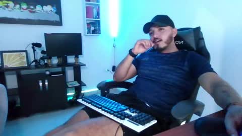thiago_420 online show from 05/15/26, 01:23