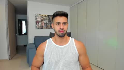 thiago_driussi online show from 03/12/25, 12:42