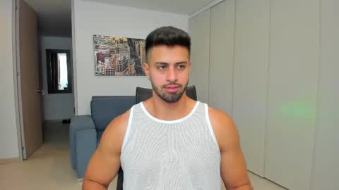 thiago_driussi online show from 03/12/25, 03:46