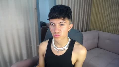 Thiago Khet online show from 04/22/26, 08:10