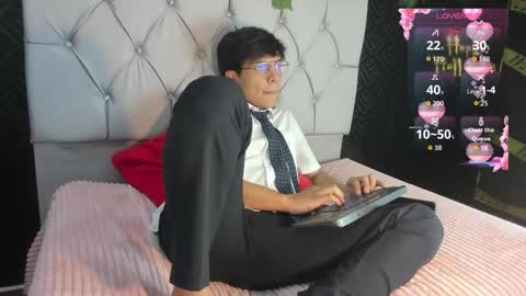 thiago online show from 10/15/25, 01:44