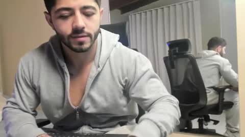 THIAGO online show from 01/11/26, 03:28