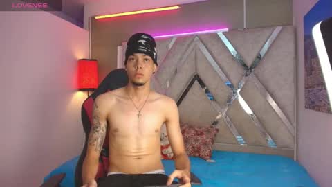 Thiago online show from 04/18/26, 07:40