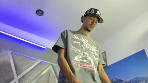 Thiago online show from 07/15/26, 08:14