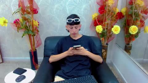 thiago_twink38 online show from 10/11/25, 03:28