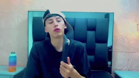 thiago_twink38 online show from 11/26/25, 05:41