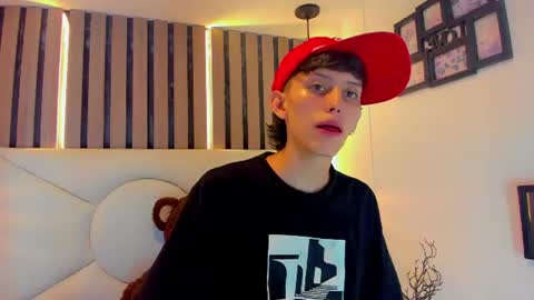 thiago_twink38 online show from 06/22/26, 04:42