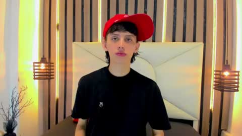 Snapshot of thiago_twink38 chatting on 07/07/26, 04:37 thiago_twink38 online show from 07/07/26, 04:37