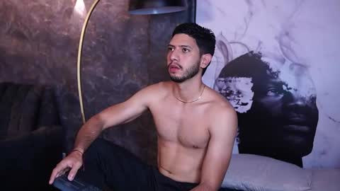 Thiago online show from 12/16/25, 12:21