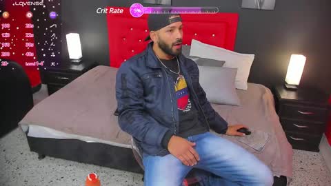 Snapshot of thiagomez17 chatting on 02/27/25, 12:23 Thia Gomez online show from 02/27/25, 12:23