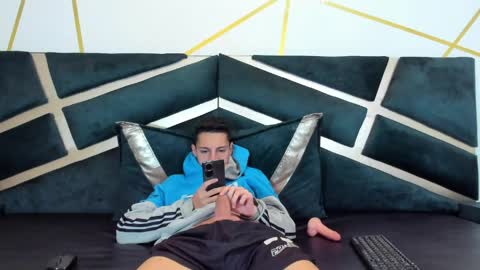 Thiago   online show from 04/01/26, 01:41