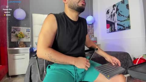 Snapshot of thiagoxbig chatting on 02/27/25, 02:32 thiagoxbig online show from 02/27/25, 02:32