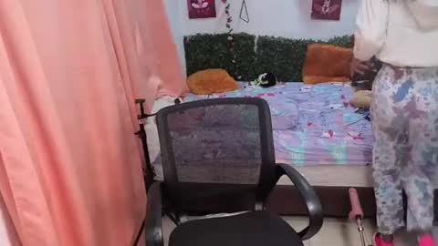 Snapshot of thiana_horny chatting on 07/06/26, 03:03 thiana_horny online show from 07/06/26, 03:03