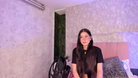 Snapshot of thiara_gh chatting on 05/21/26, 02:29 thiara_gh online show from 05/21/26, 02:29