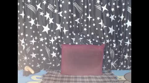 gil online show from 01/12/25, 01:11