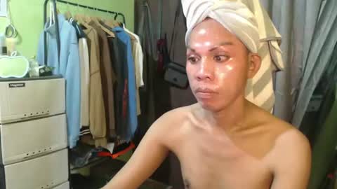 gil online show from 10/21/25, 11:27