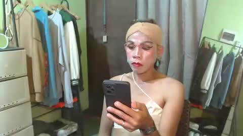 gil online show from 11/20/25, 11:21