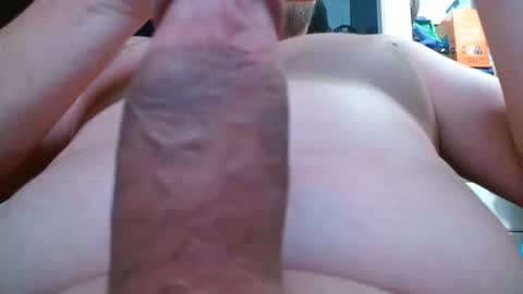 Snapshot of thickcock369 chatting on 06/11/26, 12:32 JerkWhileIWork online show from 06/11/26, 12:32