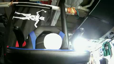 Snapshot of thickcock37 chatting on 10/22/25, 02:50 Thickcock37 online show from 10/22/25, 02:50