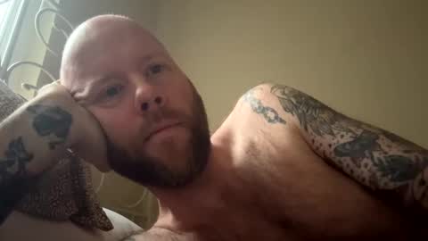 Snapshot of thickcockcali chatting on 02/06/25, 04:47 CaliLove916 online show from 02/06/25, 04:47