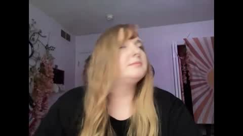 Ariel online show from 02/02/25, 09:34