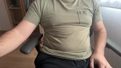 Snapshot of thickguybcn chatting on 01/07/26, 11:12 ThickDickBCN online show from 01/07/26, 11:12