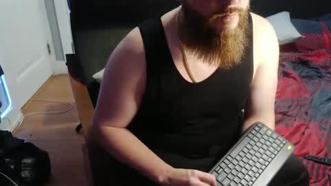 Snapshot of thickhandsomeman chatting on 12/23/24, 02:13 ThickHandsomeMan online show from 12/23/24, 02:13