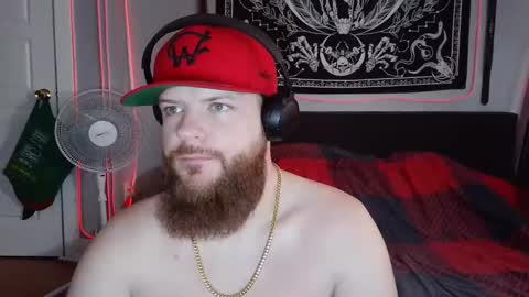 Snapshot of thickhandsomeman chatting on 12/31/24, 12:25 ThickHandsomeMan online show from 12/31/24, 12:25