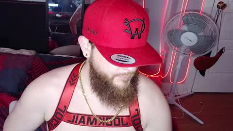 Snapshot of thickhandsomeman chatting on 01/03/25, 04:55 ThickHandsomeMan online show from 01/03/25, 04:55