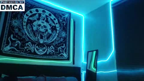 Snapshot of thickhandsomeman chatting on 01/13/25, 05:12 ThickHandsomeMan online show from 01/13/25, 05:12