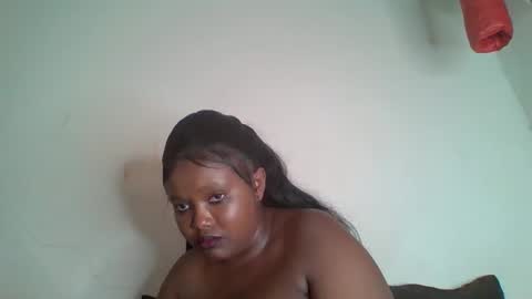Snapshot of thickianababe chatting on 01/08/25, 03:39 thickianababe online show from 01/08/25, 03:39